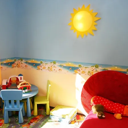 Dom Letniskowy Nela Rowy