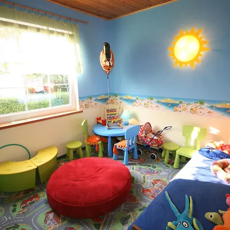 Dom Letniskowy Nela Rowy Rowy (Pomerania)